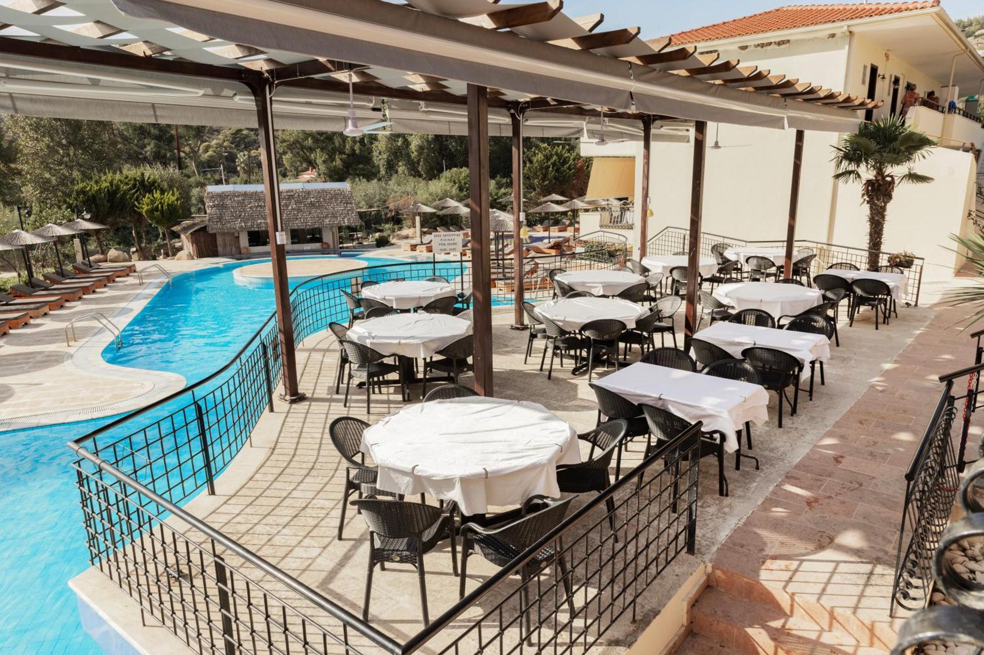 Hotel Makednos Nikiti  Exteriör bild