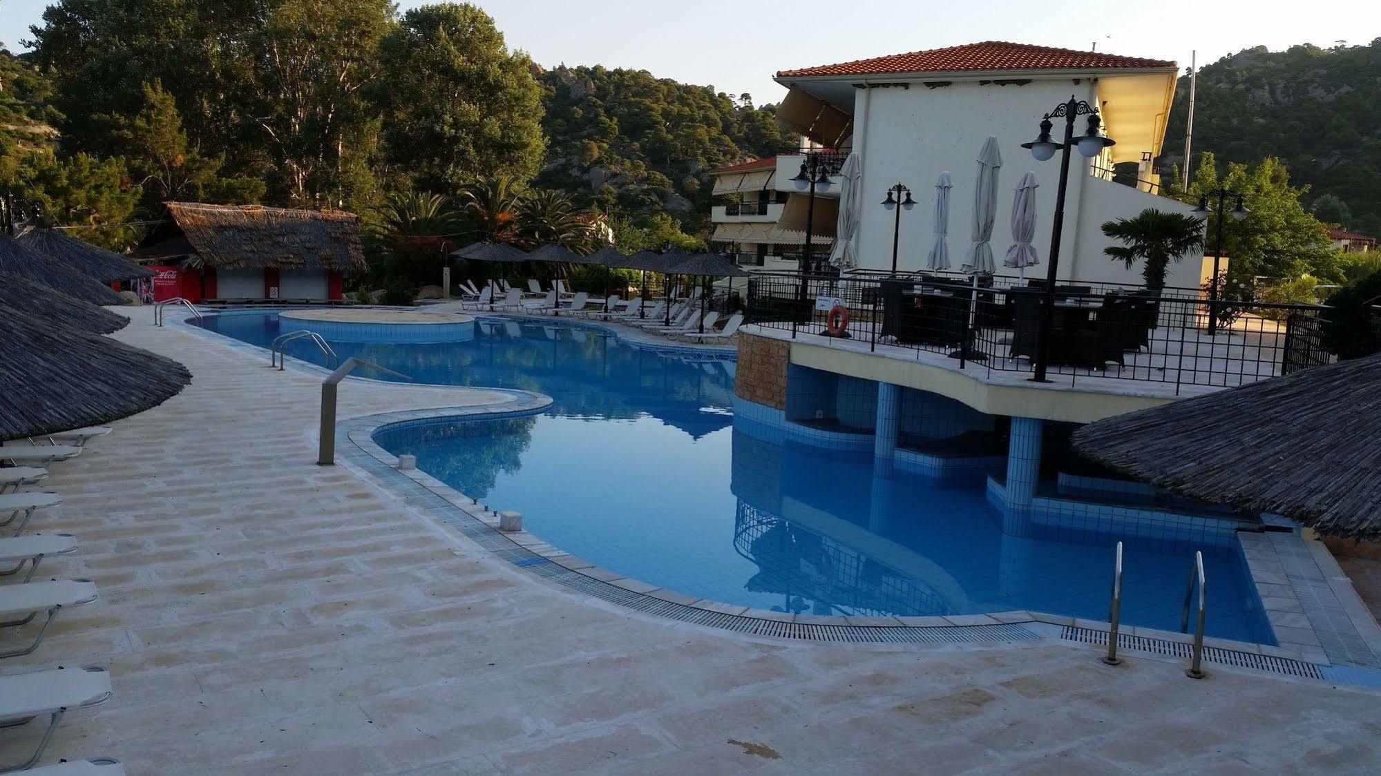 Hotel Makednos Nikiti  Exteriör bild